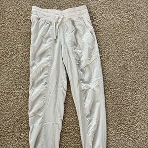 Lululemon Dance Studio Mid-Rise Joggers Full Length